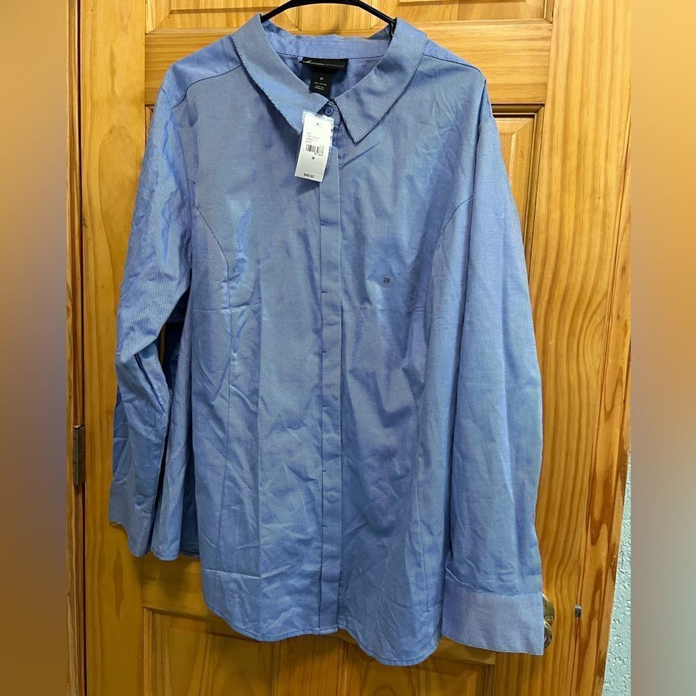NWT Lane Bryant blue button down shirt size 28